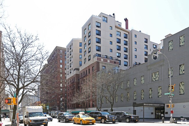 Building Photo - Haroldon Court