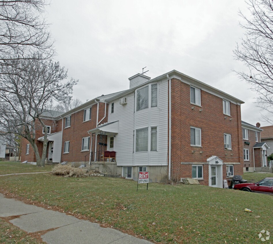 Building Photo - 2204 Rugby Rd