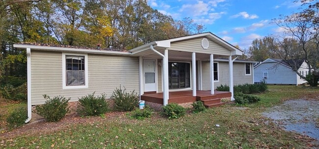 Building Photo - 8363 Raleigh Rd