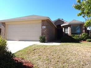 Building Photo - 2007 Allyson Dr.