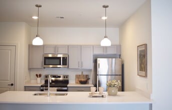 2 Bed / 2 Bath 1036 Sq ft Kitchen - 15 North