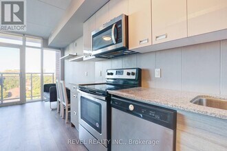 Building Photo - 308 Lester St