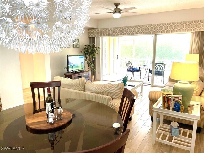 Foto del edificio - 1044 Woodshire Ln