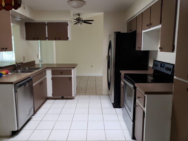 Foto del edificio - 1003 W Buttonbush Dr