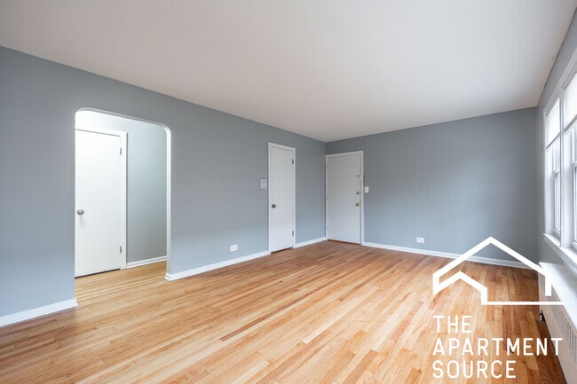 Foto del edificio - 6719 N California Ave