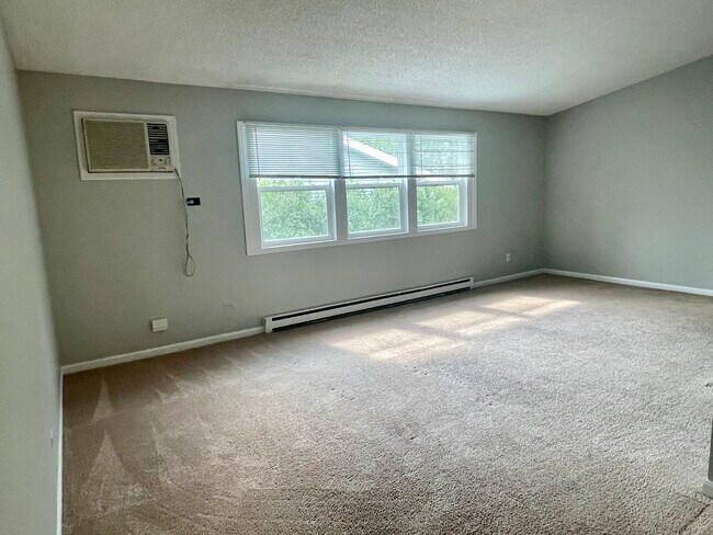 Foto del edificio - 627 Chardonnay Ln