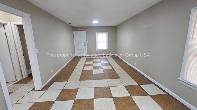 Foto del edificio - 873 Melson Ave