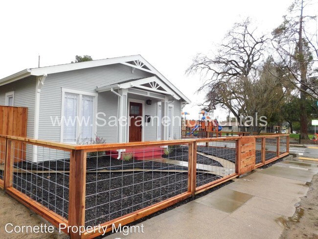 Building Photo - 2 br, 1 bath House - 4100 4th Avenue