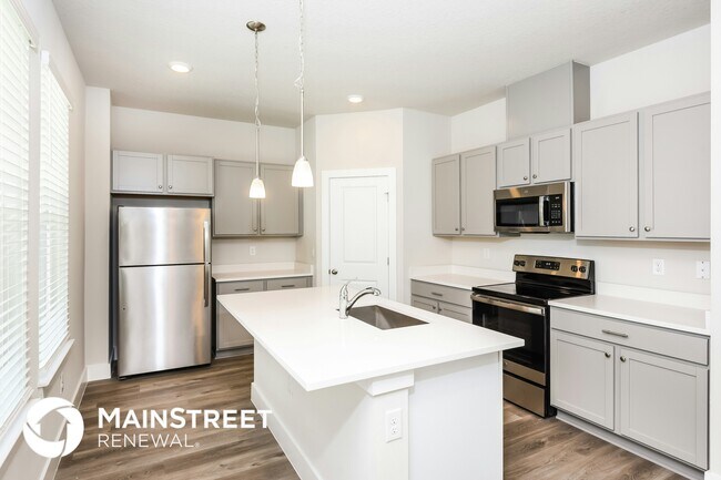 Foto del edificio - 816 E Voorhis Ave