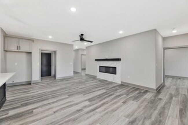 Foto del edificio - 8662 E CHERRYWOD CT