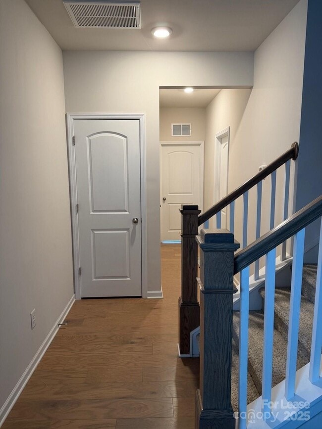 Foto del edificio - 403 Wescott St