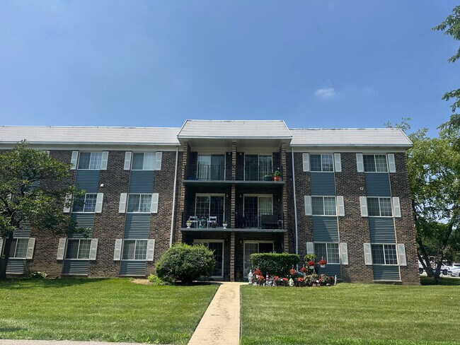 Foto del edificio - 1503 N Windsor Dr