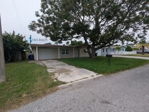 Building Photo - 3549 Devonshire Dr
