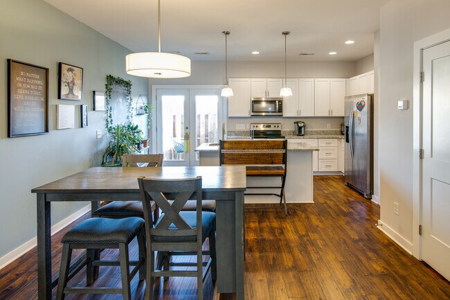 Foto del edificio - 1130 Waterburg Ln