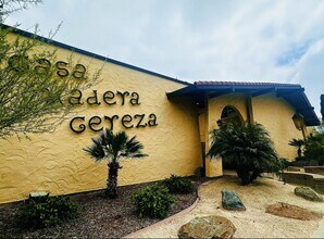 Building Photo - 853 Cherrywood Way