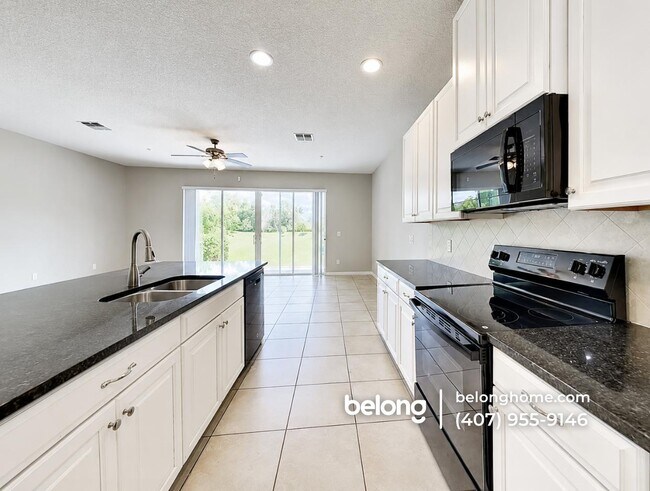 Foto del edificio - 7503 Aloma Pines Ct