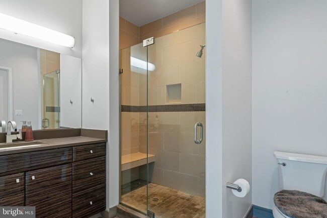 Building Photo - 7809 Woodmont Ave