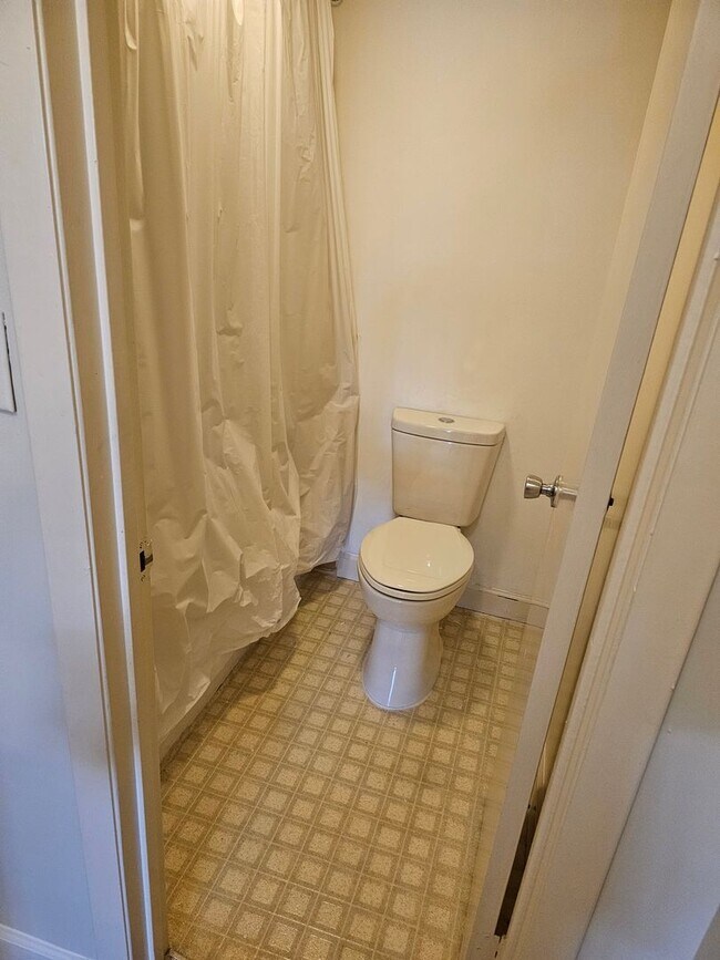 Foto del edificio - Beautiful Highrise 2 bed 2 bath