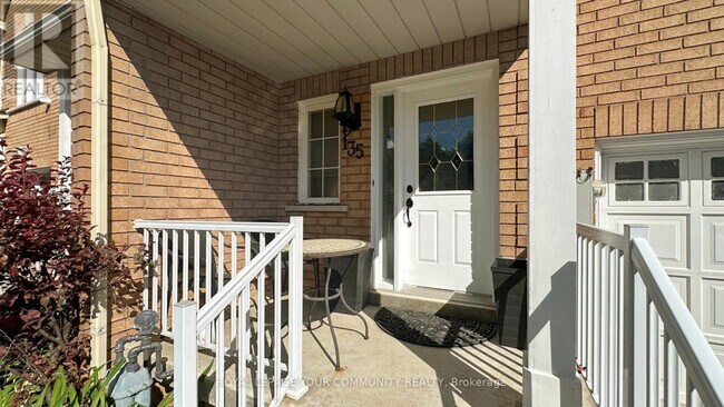 Building Photo - 135 Foxchase Ave