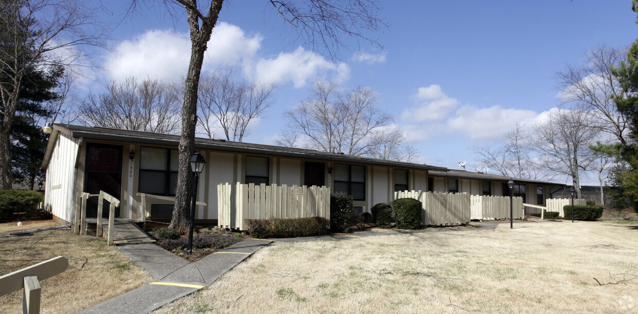 Foto principal - Burnsbrooke Apartments
