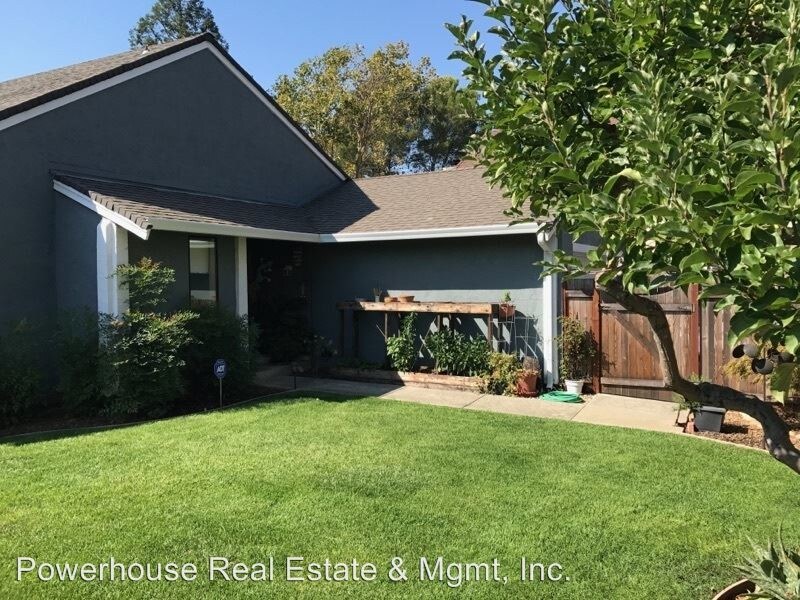 Foto principal - 439 Greenbrier Ct