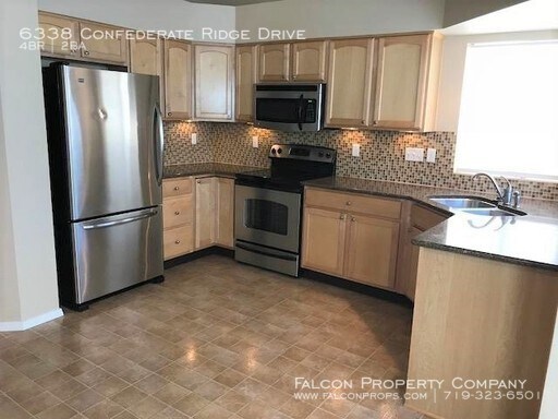 Foto del edificio - 6338 Confederate Ridge Dr