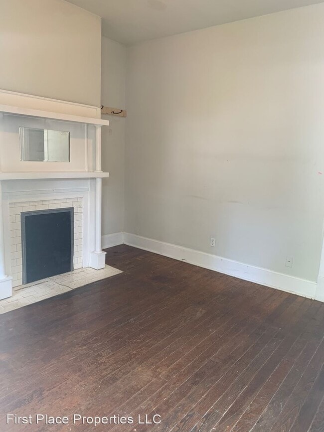 Foto del edificio - 4 br, 1 bath House - Available Now!!!! 364...