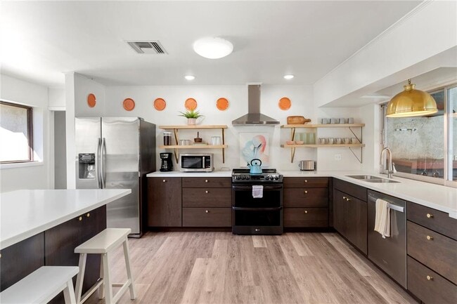 Building Photo - 804 Pennsylvania Way