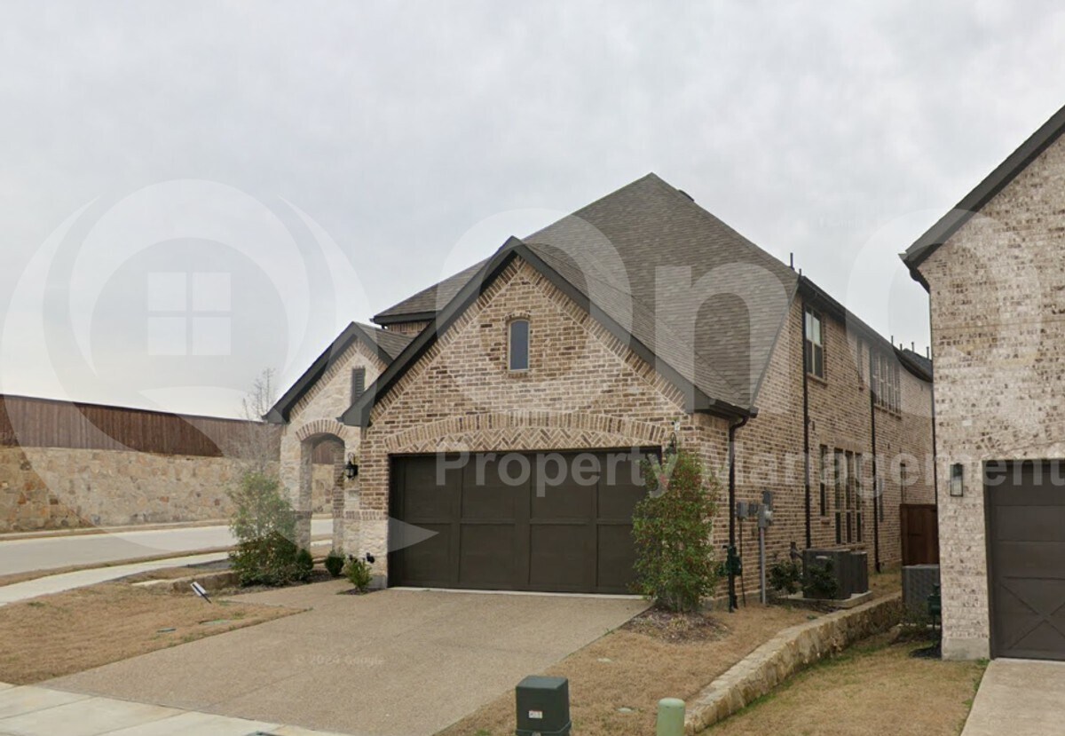 Primary Photo - 1756 Tallwich Dr