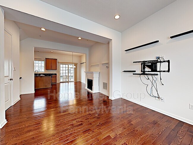 Building Photo - 214 Venango Trail