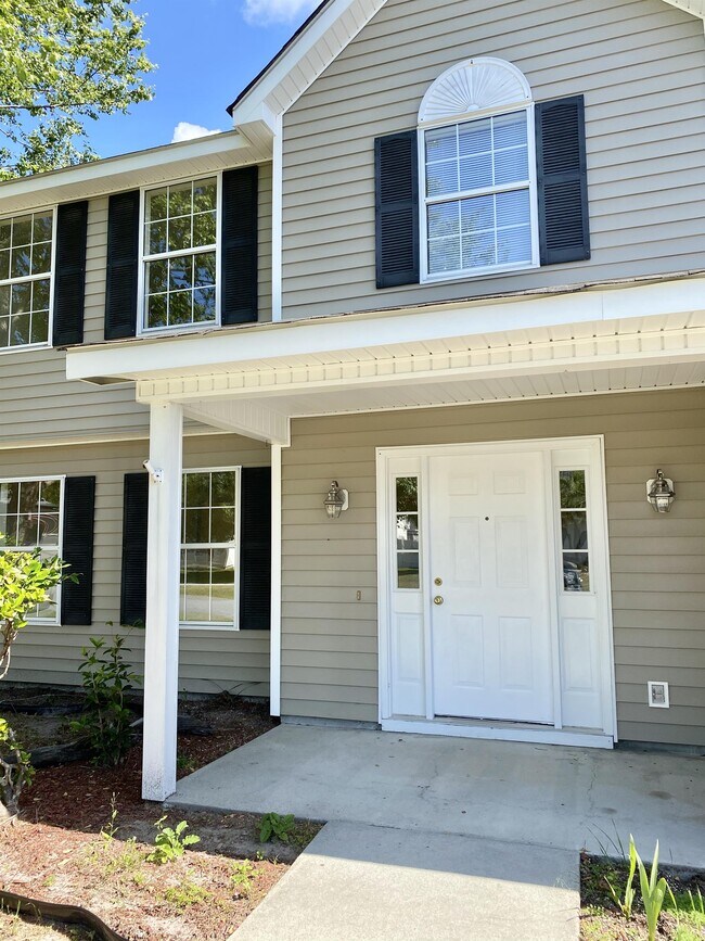 Building Photo - 4 Archers Creek Ct