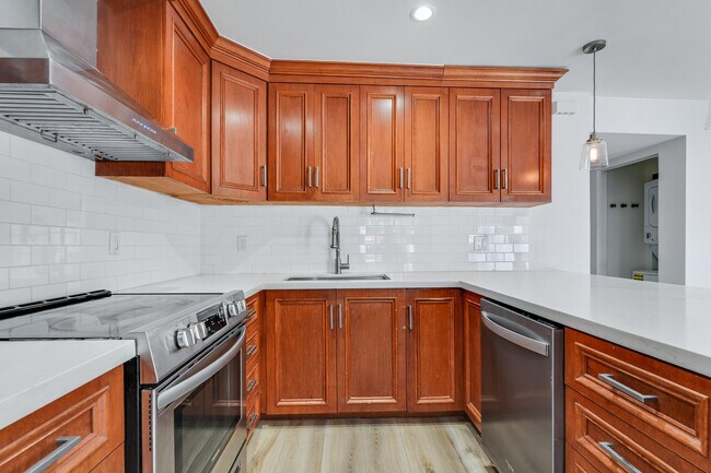 Foto del edificio - 3540 SW 17th St