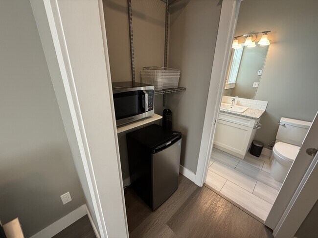 Photo du bâtiment - 450 Irwin St