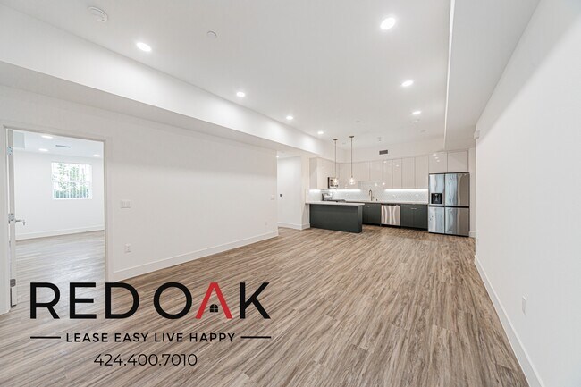 Building Photo - 4000 Mont Clair St