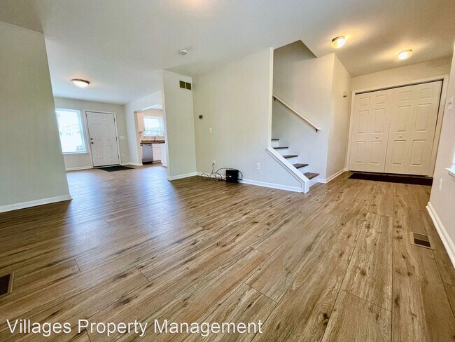 Building Photo - 3 br, 2 bath House - 1400 Helen St.