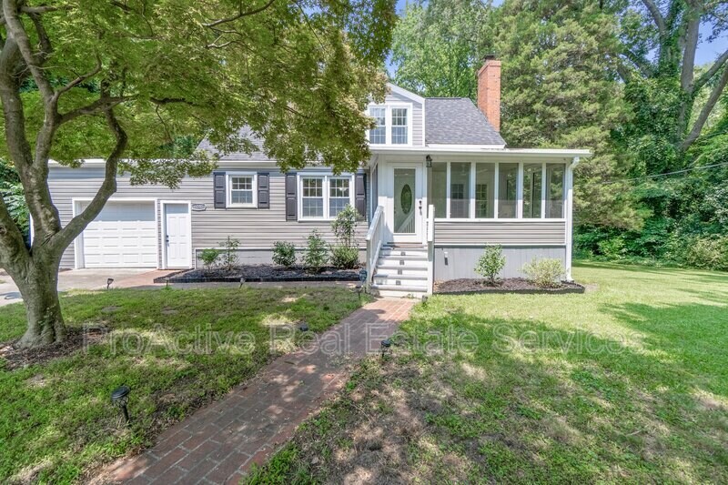 Primary Photo - 6040 Airway Ln