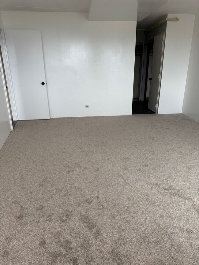 Foto del edificio - 2 bedroom at the Marco Polo for $2,700.00