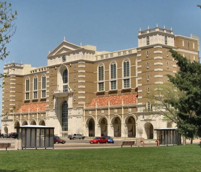Cheer for the Red Raiders at Jones AT&T Stadium