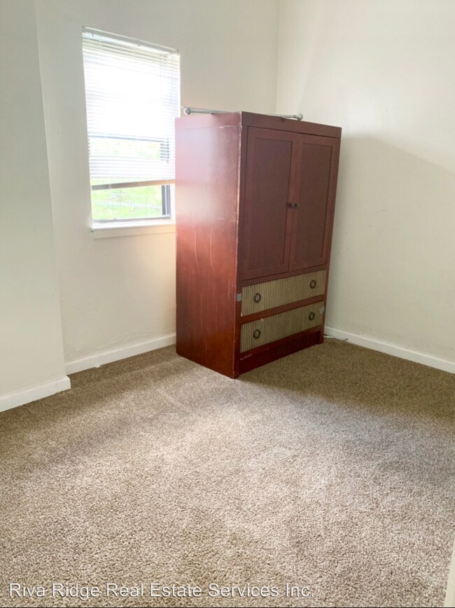 Foto del edificio - 7634 Roslyn St