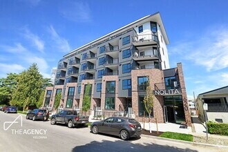 Building Photo - 620 Coronation Ave