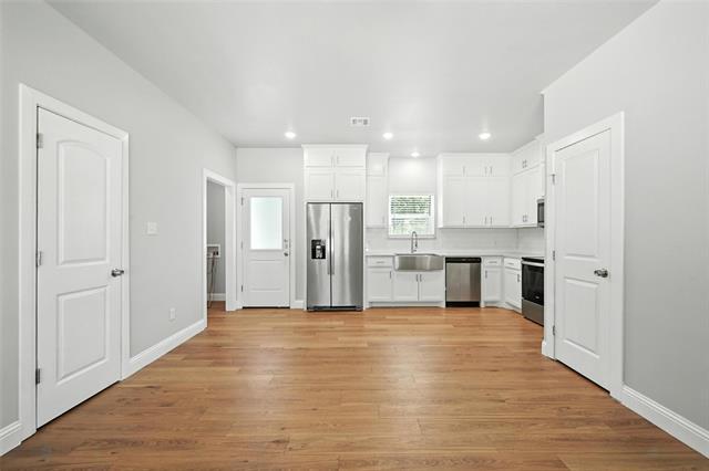 Building Photo - 986 S 6th Ave