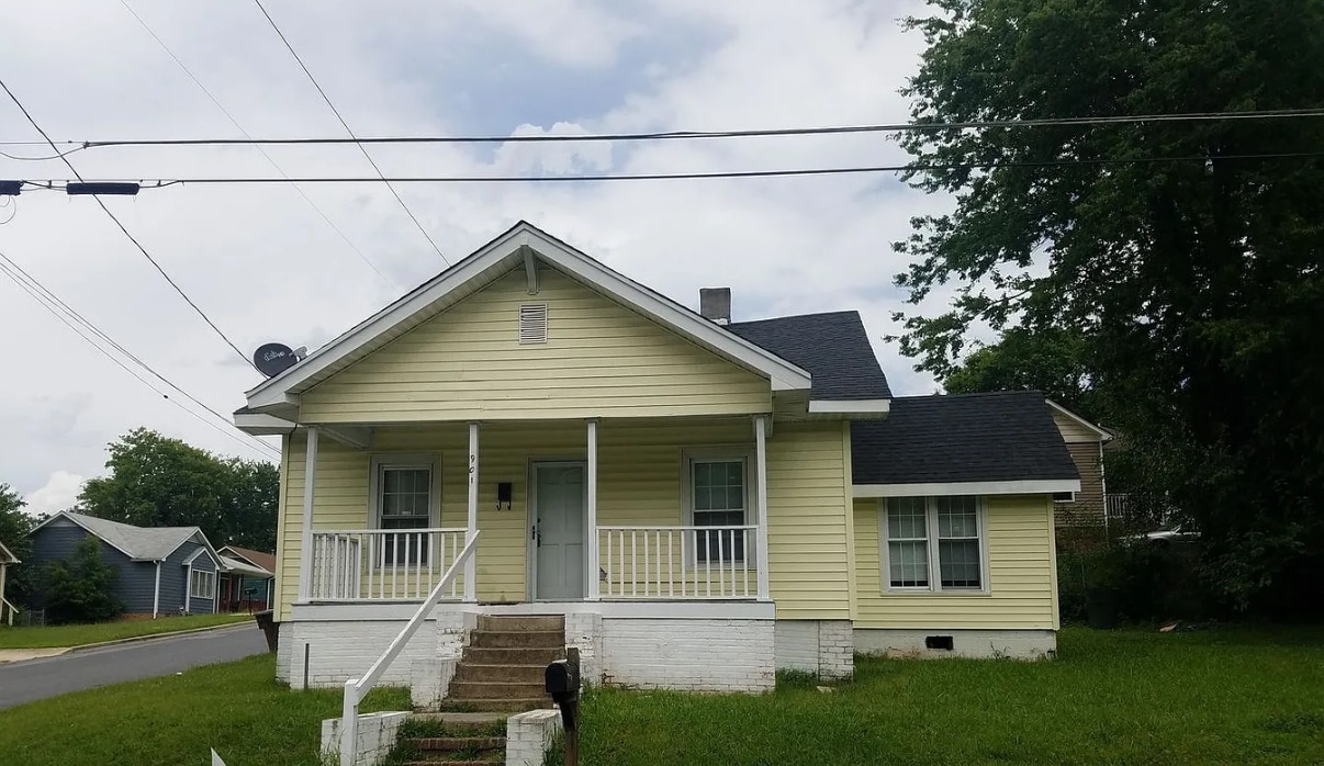 Primary Photo - 901 Arlington St