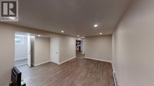 Building Photo - 11314-1101A 101A St