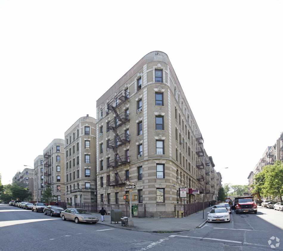 Primary Photo - 51 Hamilton Pl
