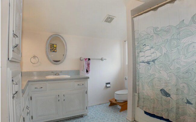 Foto del edificio - 3112 N Mountain View Dr