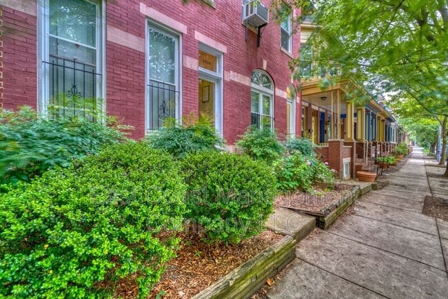 Foto del edificio - 2724 Maryland Ave
