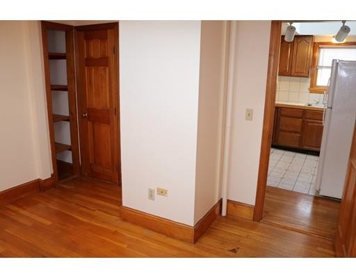 Building Photo - 43 Pleasant St