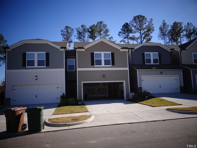 Building Photo - 124 Ashlar Ct