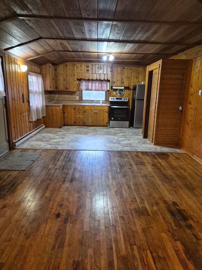 Building Photo - 10391 US Hwy 34