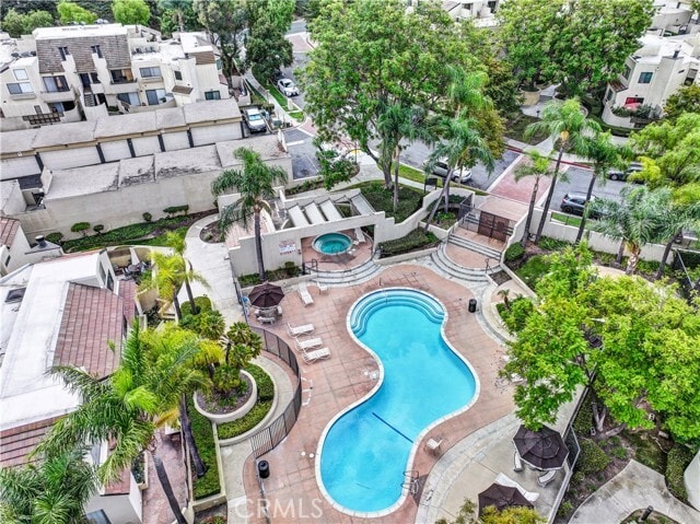 Foto del edificio - 13115 Glen Ct